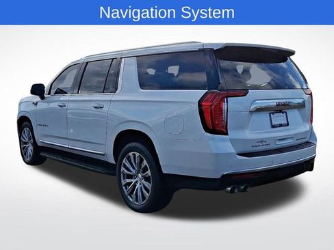 Certified 2021 GMC Yukon XL Denali image 4