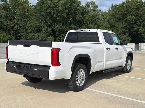 New 2026 Toyota Tundra SR5 AWD/4WD image 4