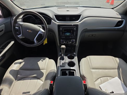 Used 2016 Chevrolet Traverse LTZ FWD image 12