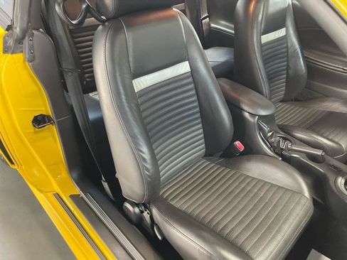 Used 2004 Ford Mustang Mach 1 RWD image 39