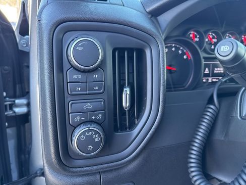 Used 2025 Chevrolet Silverado 1500 W/T w/ WT Value Package image 15