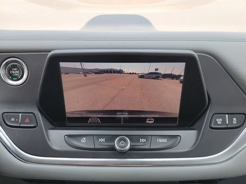 Used 2021 Chevrolet Blazer LT AWD/4WD image 19