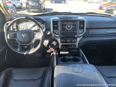 Used 2019 RAM 1500 Laramie image 14