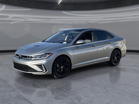 New 2026 Volkswagen Jetta SE image 1