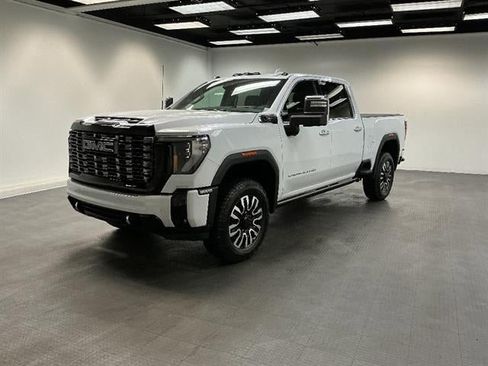 New 2026 GMC Sierra 2500 Denali Ultimate w/ Max Trailering Package AWD/4WD image 1