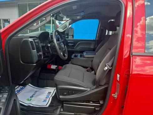 Used 2018 GMC Sierra 3500 4x4 Crew Cab w/ Sierra Convenience Package image 11