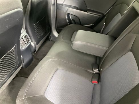 Used 2016 Kia Sportage LX image 11