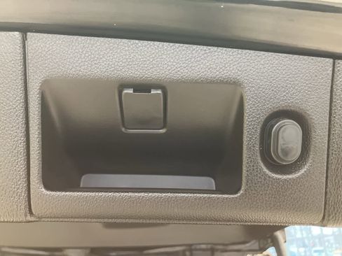 Used 2019 Chevrolet Tahoe LT image 30