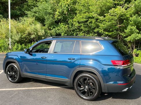 Used 2022 Volkswagen Atlas SE AWD/4WD image 3