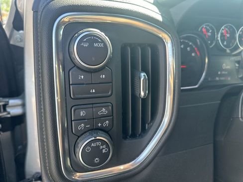 Used 2021 Chevrolet Silverado 2500 LT w/ Convenience Package AWD/4WD image 14