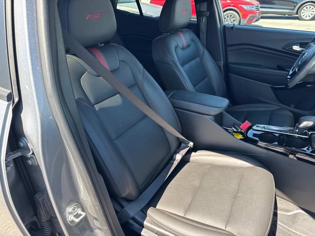Used 2025 Chevrolet Trax RS w/ Driver Confidence Package FWD image 21