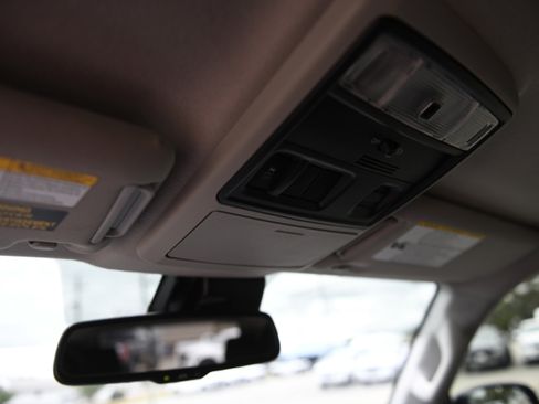 Used 2020 Toyota 4Runner SR5 image 12