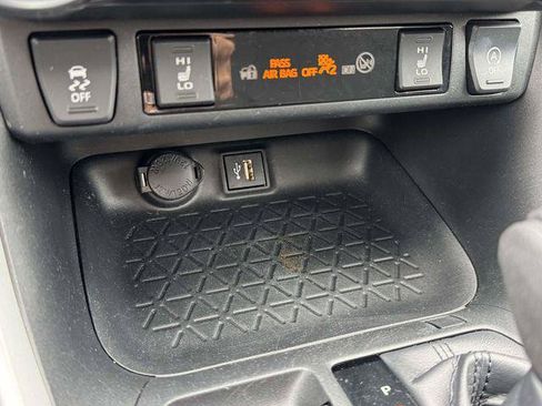 Certified 2023 Toyota RAV4 XLE w/ Convenience Package AWD/4WD image 15