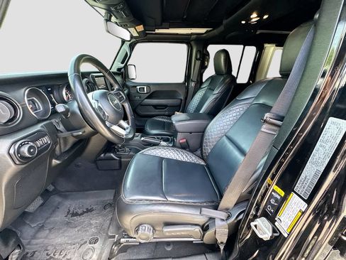 Used 2021 Jeep Wrangler Unlimited Sahara AWD/4WD image 22