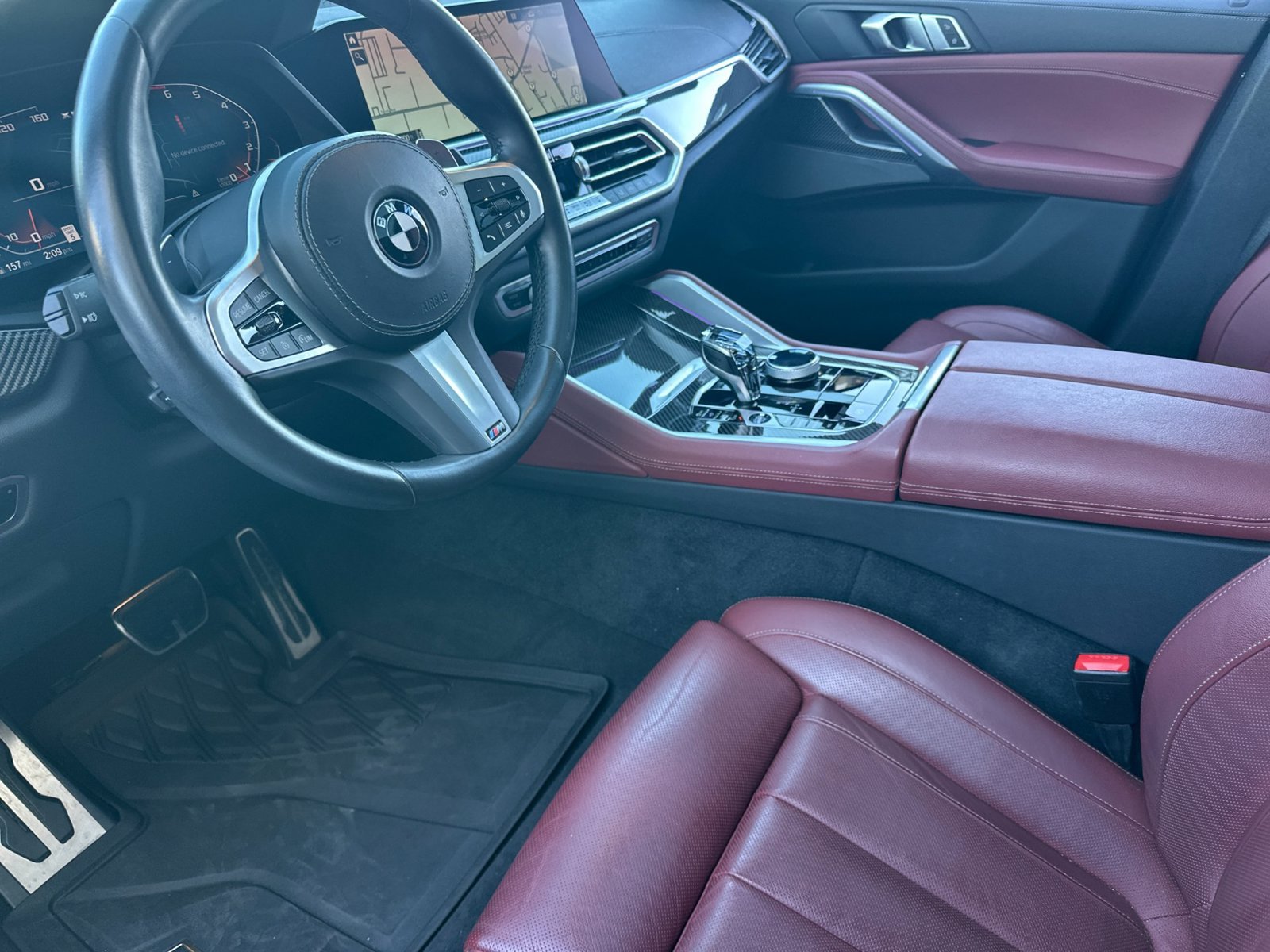 Used 2022 BMW X6 M50i w/ Premium Package AWD/4WD image 5