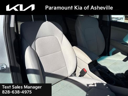 Used 2019 Hyundai Tucson SE image 16