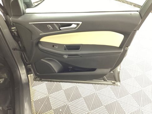 Used 2023 Ford Edge SEL w/ Convenience Package image 10