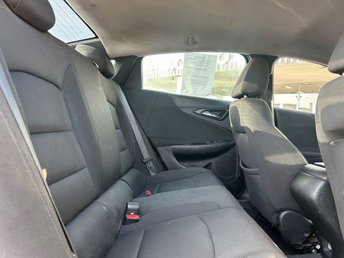 Used 2020 Chevrolet Malibu LS w/ LPO, Convenience Package 2 image 30