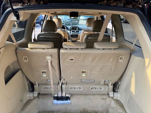 Used 2010 Honda Odyssey Touring image 16