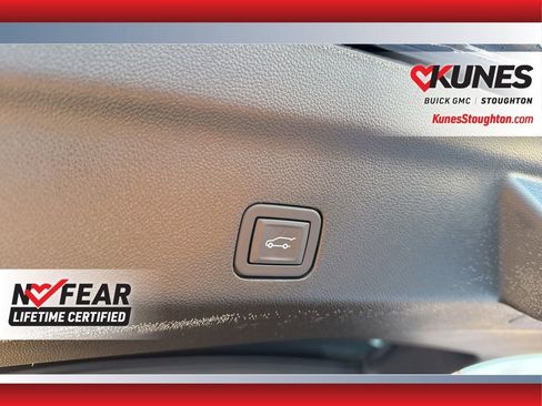 Used 2024 Chevrolet Tahoe Z71 image 41