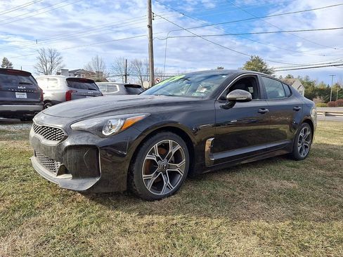 Used 2020 Kia Stinger GT-Line w/ Sun & Sound Package image 3