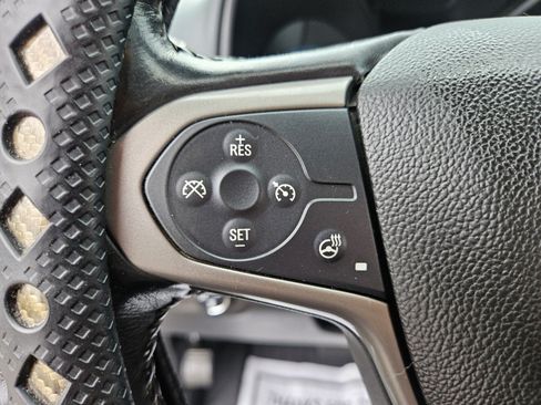 Used 2019 Chevrolet Colorado Z71 AWD/4WD image 27