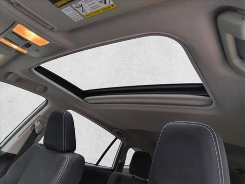 Used 2016 Toyota RAV4 XLE image 15