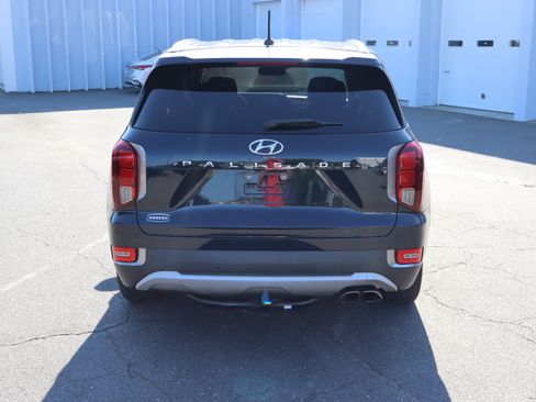 Used 2020 Hyundai Palisade SEL w/ Premium Package FWD image 9