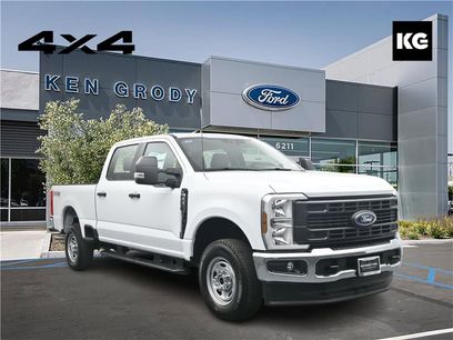 New 2026 Ford F250 XL w/ FX4 Off-Road Package