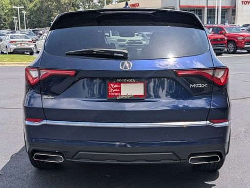 Used 2023 Acura MDX w/ Technology Package FWD image 9