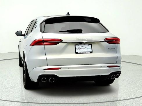 Used 2023 Maserati Grecale Modena AWD/4WD image 6