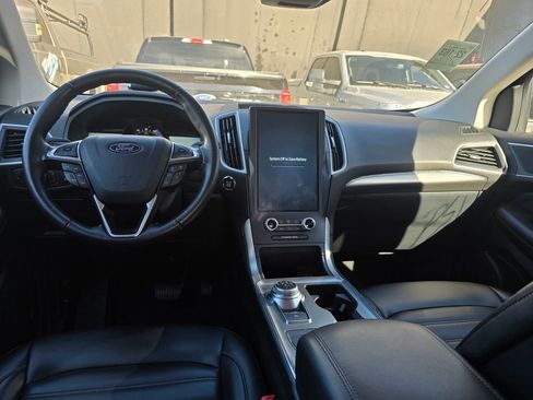 Certified 2022 Ford Edge SEL w/ Convenience Package image 18