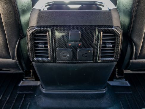 Used 2022 Ford F250 Lariat w/ Lariat Ultimate Package image 32