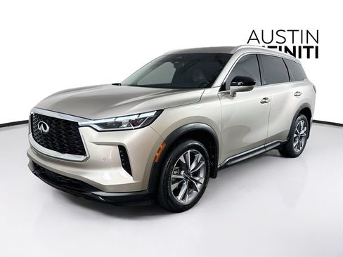Certified 2024 INFINITI QX60 Luxe w/ Vision Package FWD image 5