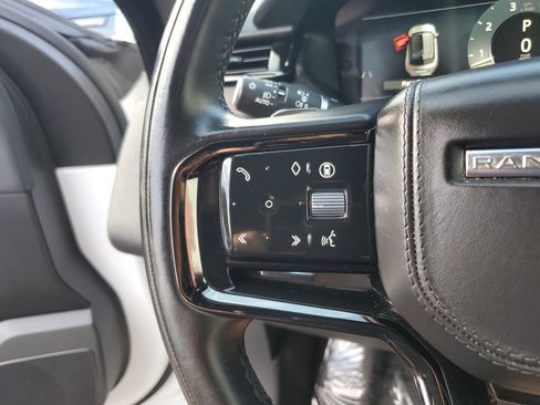Used 2025 Land Rover Range Rover Velar Dynamic SE AWD/4WD image 27