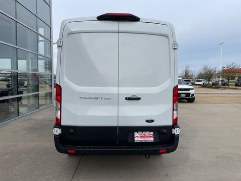 New 2025 Ford Transit 250 148 Medium Roof image 6