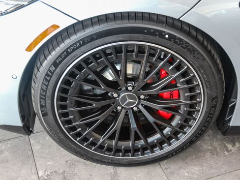 New 2025 Mercedes-Benz EQS AMG 4MATIC image 10