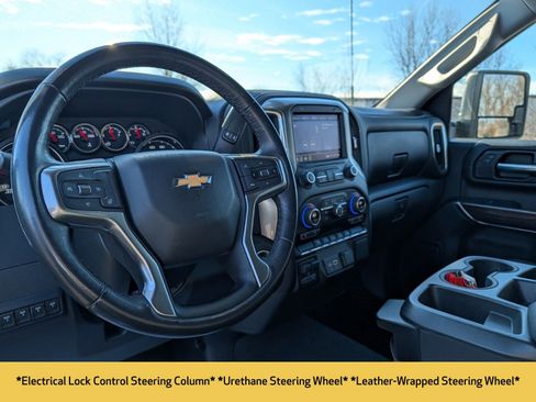 Used 2021 Chevrolet Silverado 2500 LT w/ Convenience Package image 28