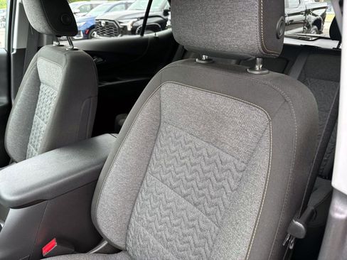 Certified 2024 Chevrolet Equinox LT w/ LPO, Floor Liner Package image 15