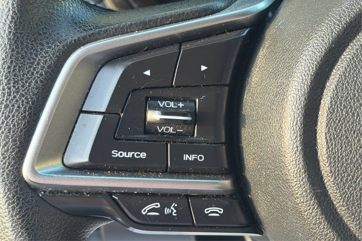 Used 2017 Subaru Impreza 2.0i AWD/4WD image 29