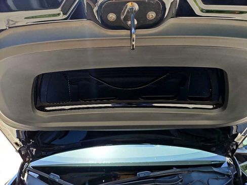 Used 2021 Tesla Model Y Performance image 27