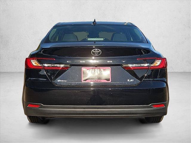 Used 2025 Toyota Camry LE FWD image 7