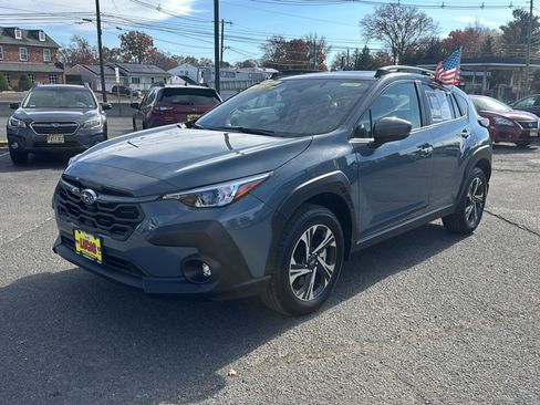 Certified 2024 Subaru Crosstrek 2.0i Premium image 3