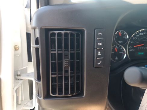 New 2026 Chevrolet Express 3500 w/ Power Convenience Package RWD image 32