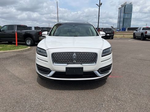 Used 2020 Lincoln Nautilus Reserve image 9
