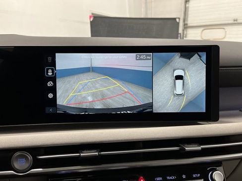 Used 2025 Hyundai Tucson Limited image 11