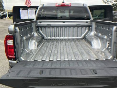 Used 2023 GMC Canyon AT4 w/ AT4 Premium Package AWD/4WD image 14