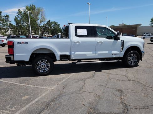 Certified 2025 Ford F250 Lariat AWD/4WD image 12