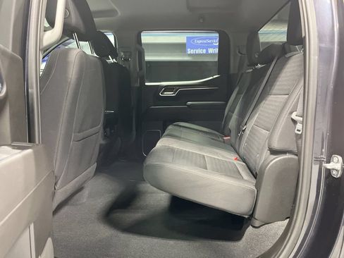 Used 2022 Chevrolet Silverado 1500 LT Trail Boss w/ Protection Package AWD/4WD image 31