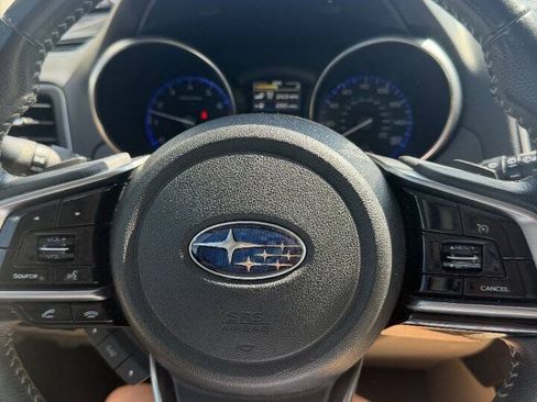 Used 2018 Subaru Outback 3.6R Limited AWD/4WD image 7
